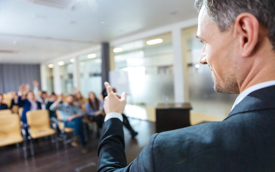 Curso online de Liderazgo de un Centro Educativo