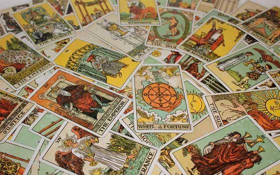 Curso online de Tarot Terapéutico y Arquetipos