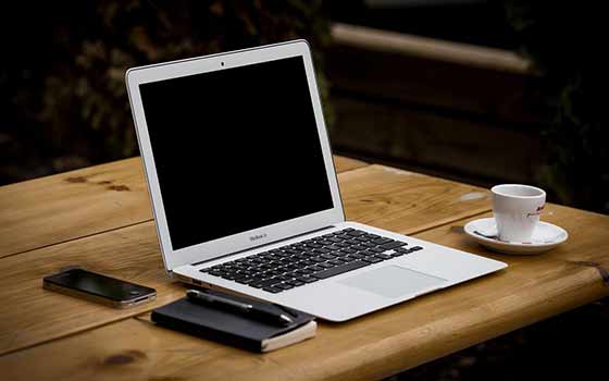 Pack de 5 cursos online de Desarrollo iOS Pack de 5 cursos online de Desarrollo iOS