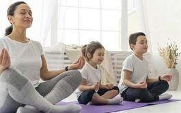 Curso online de Monitor de Yoga Infantil