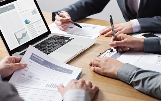 Máster online en Asesoramiento Financiero y Seguros Máster online en Asesoramiento Financiero y Seguros